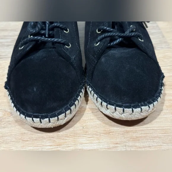 NEW Born Seel Lace Up Flat in Black Suede Size 8 - Picture 4 of 11